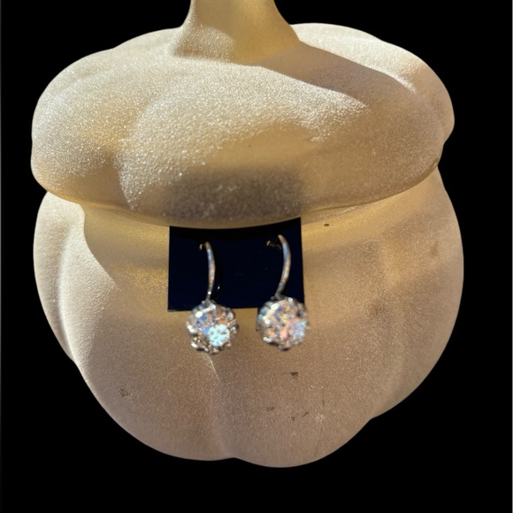 Sabika-Like Earrings -  NWT - Picture 2 of 8